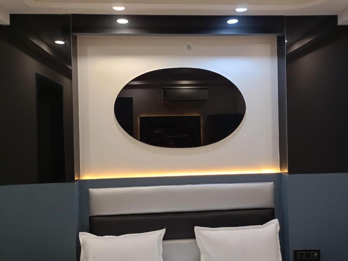 Hotel C & G At Connaught Palace 3*